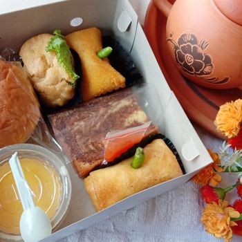 Bunda Nur Catering nasi kotak nasi kuning tumpeng